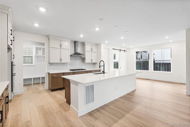 11245 Moonshimmer Street, Littleton, CO 80125