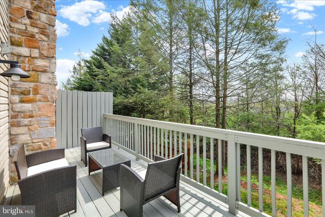 319 W MAIN ST, Adamstown, PA 19501