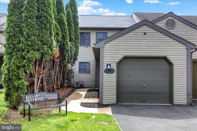 319 W MAIN ST, Adamstown, PA 19501