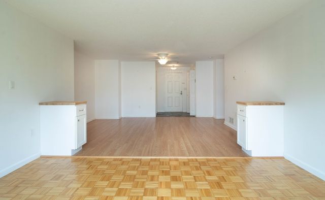 9 Ledgewood Way 29, Peabody, MA 01960