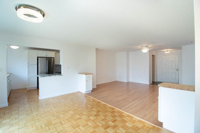 9 Ledgewood Way 29, Peabody, MA 01960