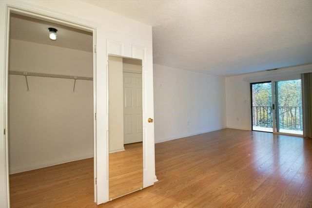 9 Ledgewood Way 29, Peabody, MA 01960