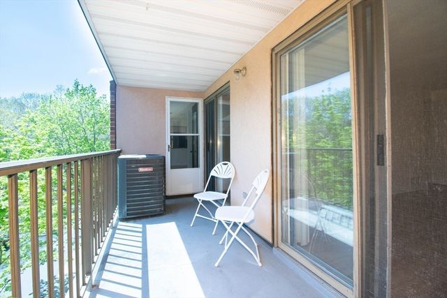 9 Ledgewood Way 29, Peabody, MA 01960
