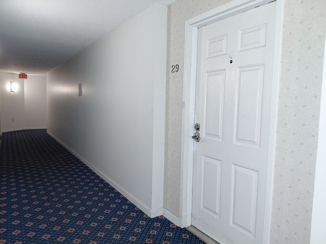 9 Ledgewood Way 29, Peabody, MA 01960