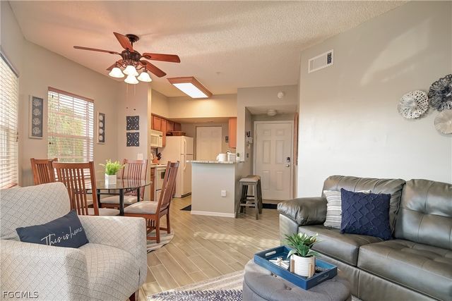 15655 Ocean Walk CIR 205, Fort Myers, FL 33908