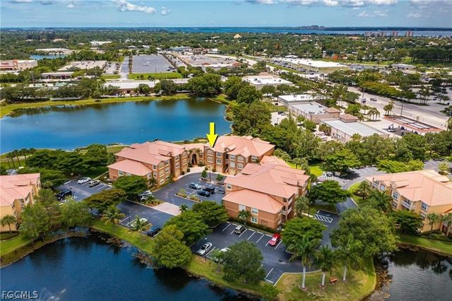 15655 Ocean Walk CIR 205, Fort Myers, FL 33908