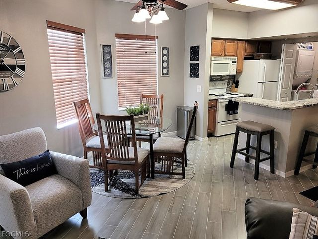15655 Ocean Walk CIR 205, Fort Myers, FL 33908