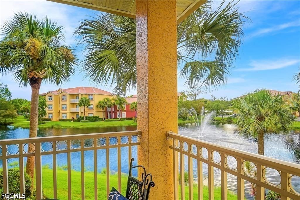 15655 Ocean Walk CIR 205, Fort Myers, FL 33908