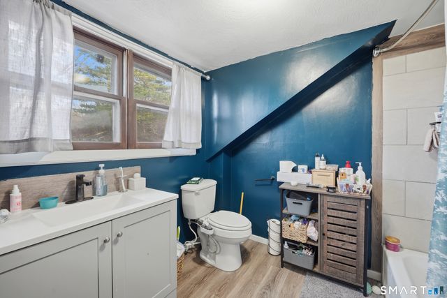 17 Spruce Street, Vernon, CT 06066