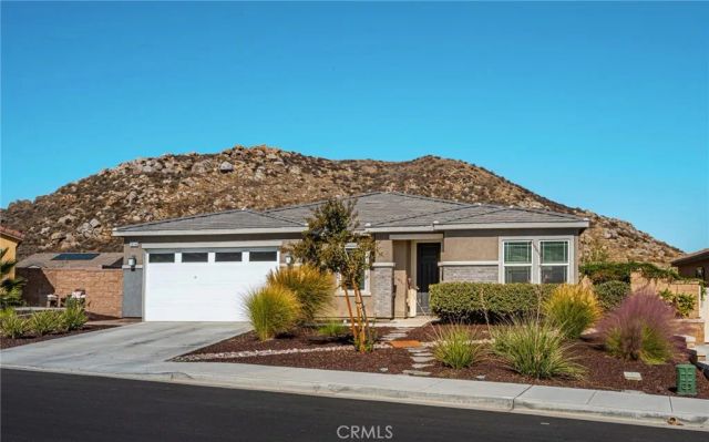 28144 Zipper, Menifee, CA 92585