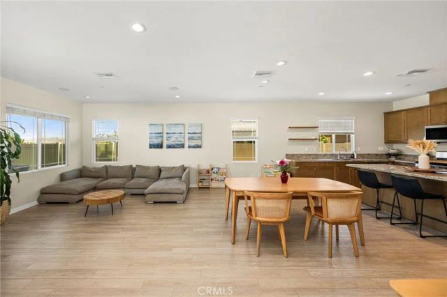 28144 Zipper, Menifee, CA 92585
