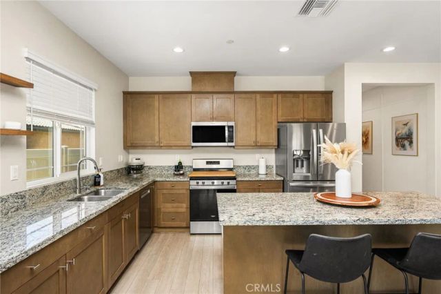 28144 Zipper, Menifee, CA 92585
