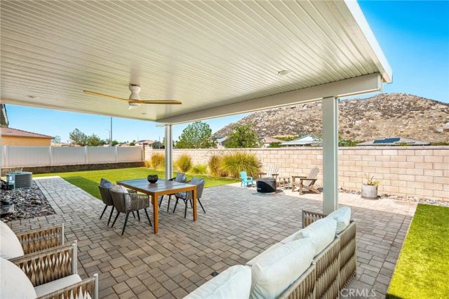 28144 Zipper, Menifee, CA 92585