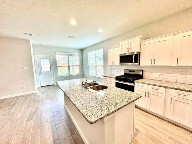 4308 Cornelia Street, Fort Worth, TX 76036