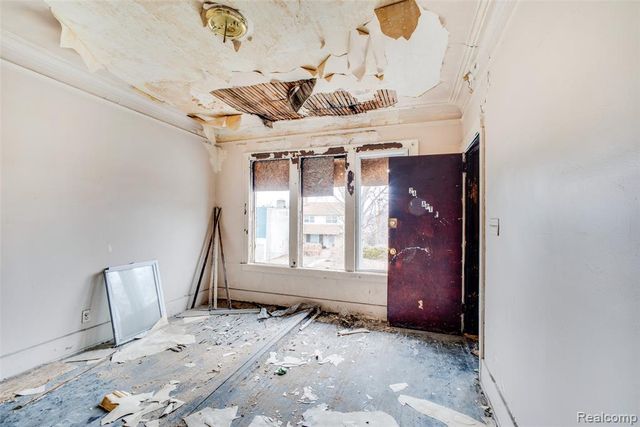 247 Midland Street, Highland Park, MI 48203