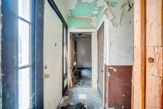 247 Midland Street, Highland Park, MI 48203