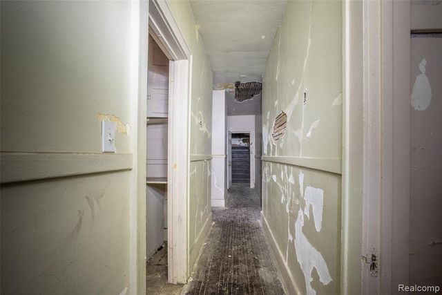 247 Midland Street, Highland Park, MI 48203