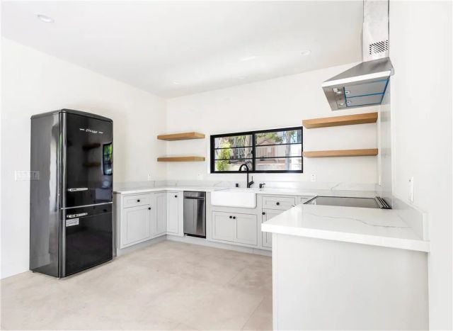 936 Orlando Avenue North, West Hollywood, CA 90069