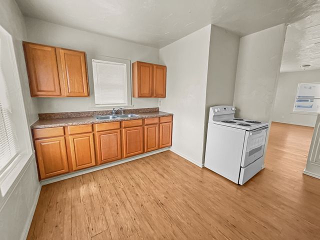 109 S 5th Street, Sanger, TX 76266