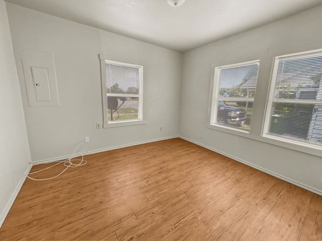 109 S 5th Street, Sanger, TX 76266