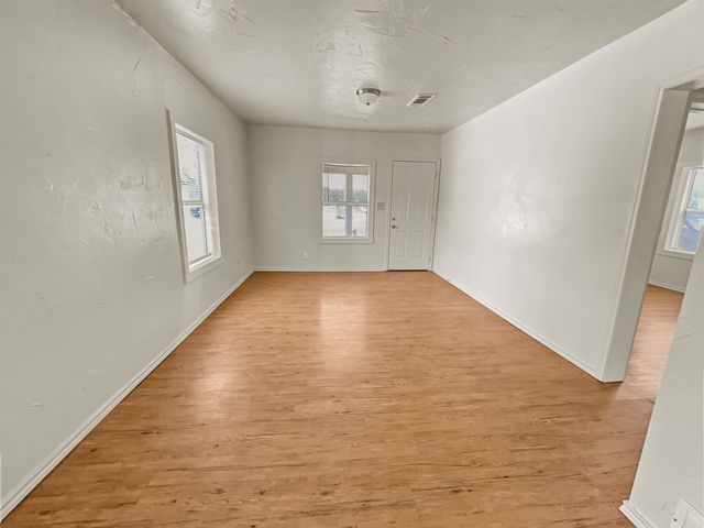 109 S 5th Street, Sanger, TX 76266