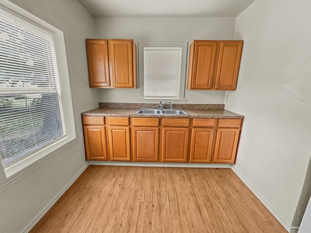 109 S 5th Street, Sanger, TX 76266