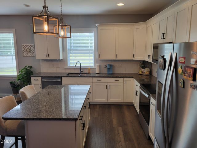 54 Aylebury Ridge, Zebulon, NC 27597
