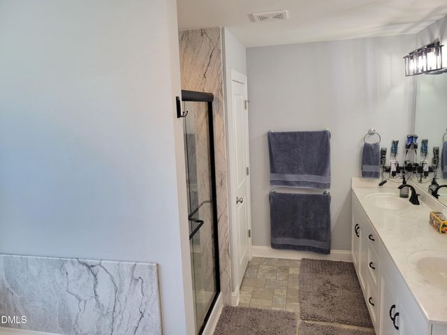 54 Aylebury Ridge, Zebulon, NC 27597