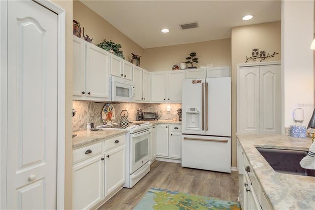 2747 WOOD POINTE DRIVE, Holiday, FL 34691