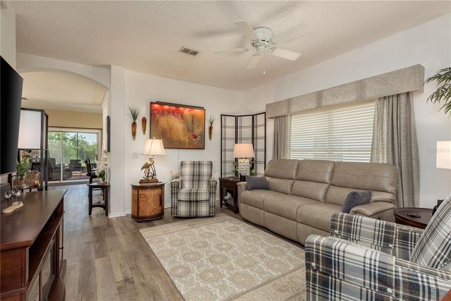 2747 WOOD POINTE DRIVE, Holiday, FL 34691