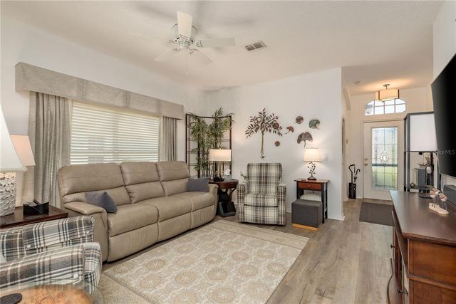 2747 WOOD POINTE DRIVE, Holiday, FL 34691