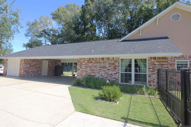 9637 Gene Buckle Ave, Denham Springs, LA 70726