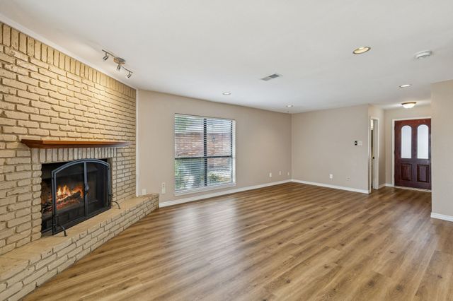 3006 Carolyn Court, Bedford, TX 76021