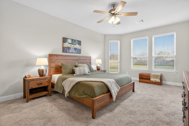 545 Clifton Court, Midlothian, TX 76065