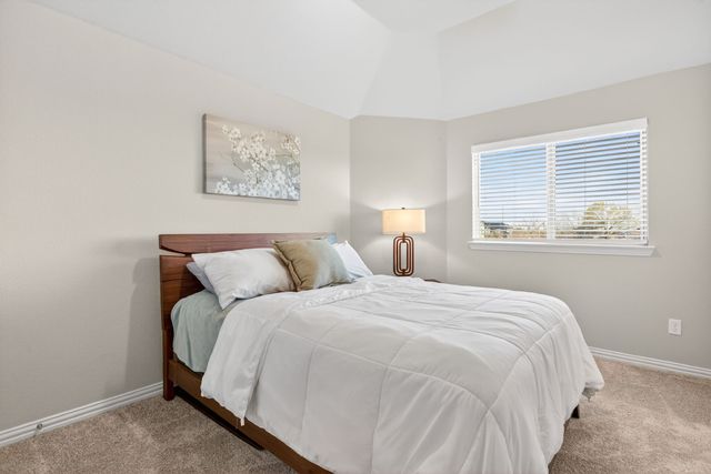 545 Clifton Court, Midlothian, TX 76065