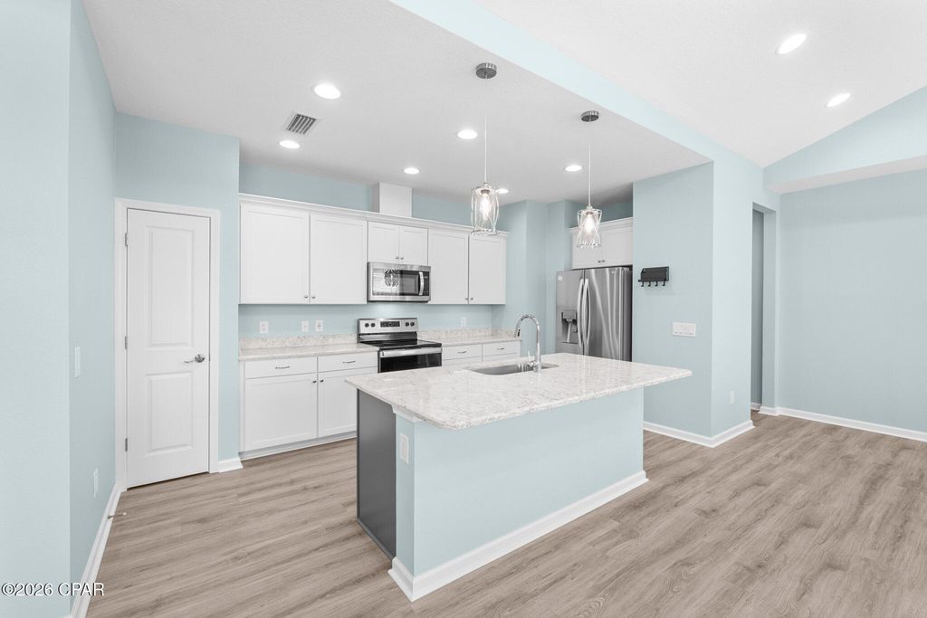 Image 12 of property listing at 8456 Dreams Float Court, Panama City Beach, FL 32413