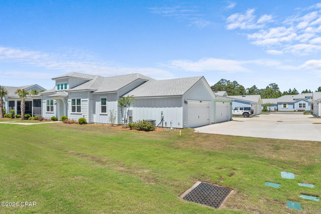 Image 4 of property listing at 8456 Dreams Float Court, Panama City Beach, FL 32413