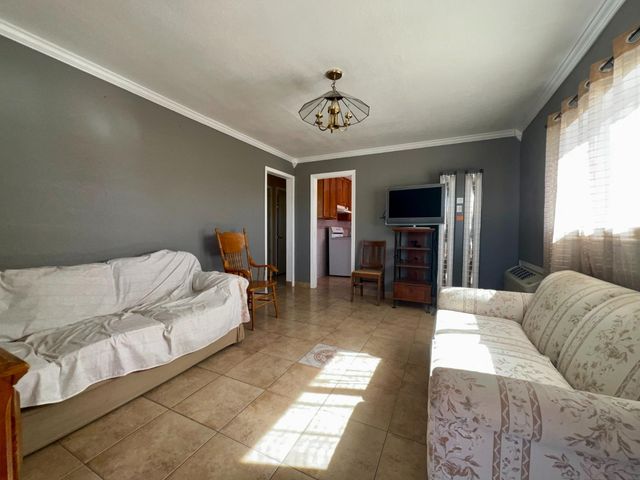 3810 Haywood St, Sacramento, CA 95838