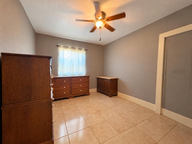3810 Haywood St, Sacramento, CA 95838
