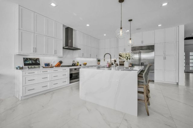 17059 Rainbow Falls Trail, Boca Raton, FL 33496