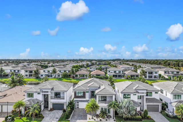 17059 Rainbow Falls Trail, Boca Raton, FL 33496