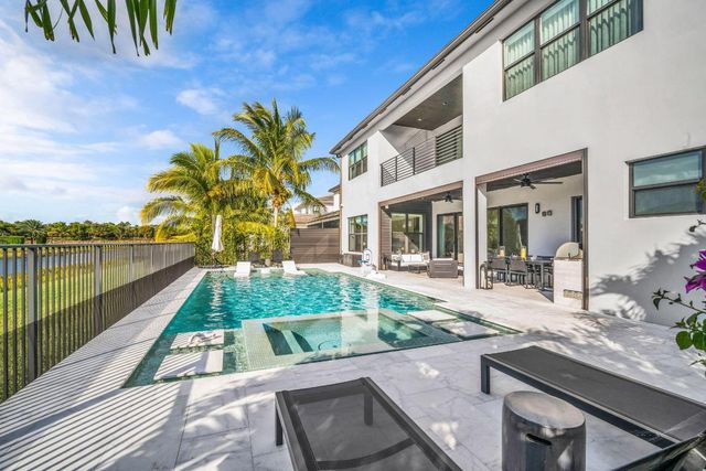 17059 Rainbow Falls Trail, Boca Raton, FL 33496