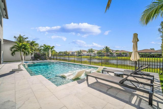 17059 Rainbow Falls Trail, Boca Raton, FL 33496
