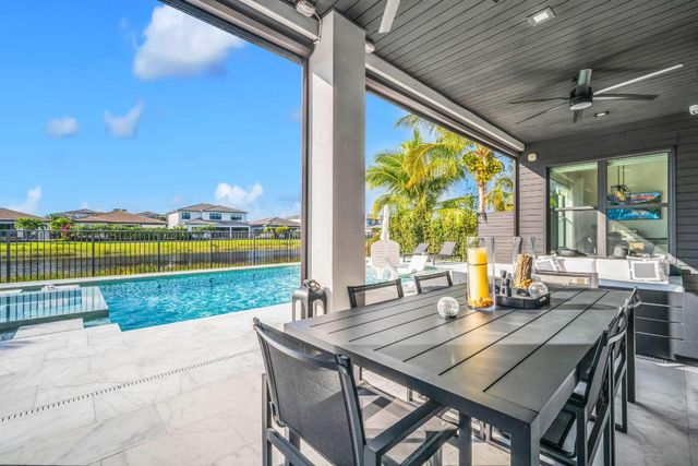 17059 Rainbow Falls Trail, Boca Raton, FL 33496