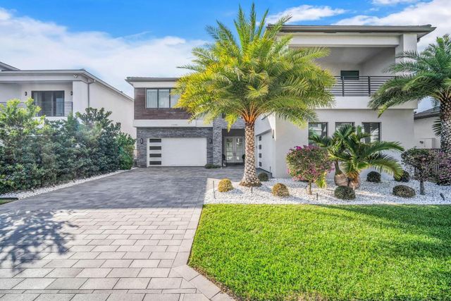 17059 Rainbow Falls Trail, Boca Raton, FL 33496