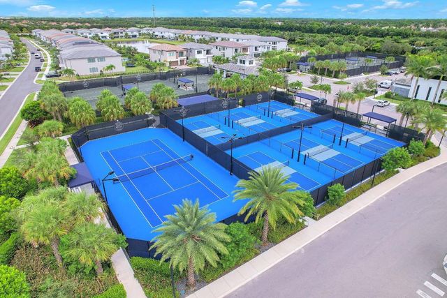 17059 Rainbow Falls Trail, Boca Raton, FL 33496