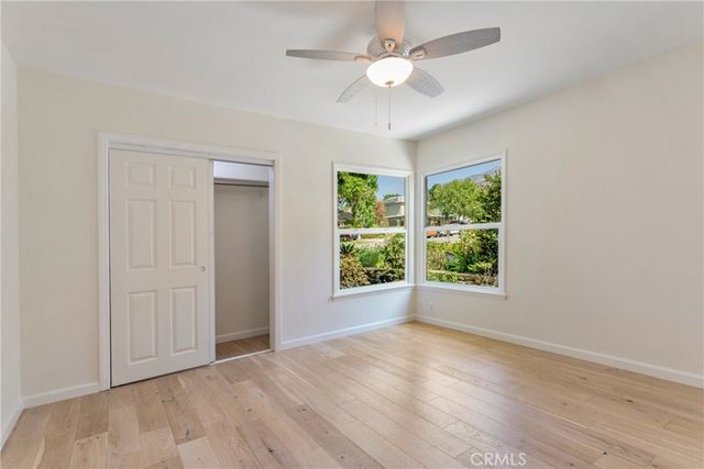 1956 N Roosevelt, Altadena, CA 91001