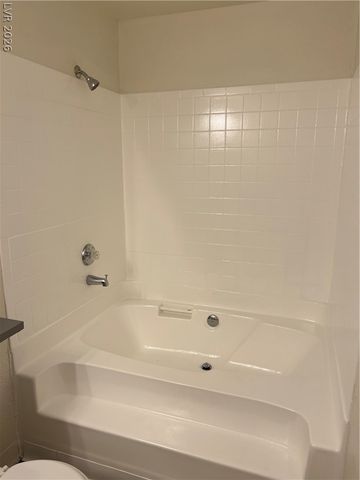 2989 Juniper Hills Boulevard 203, Las Vegas, NV 89142