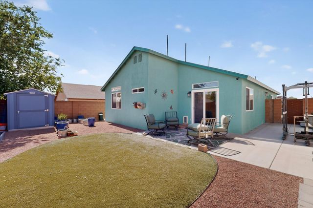 5947 Canis Avenue NW, Albuquerque, NM 87114