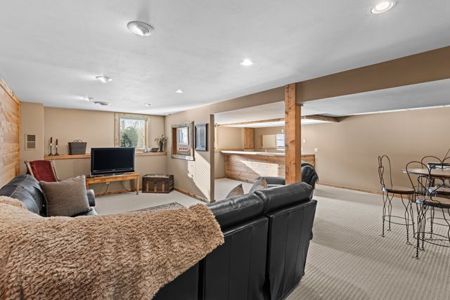 3275 HOFFMAN Court, Cherry Valley, IL 61016